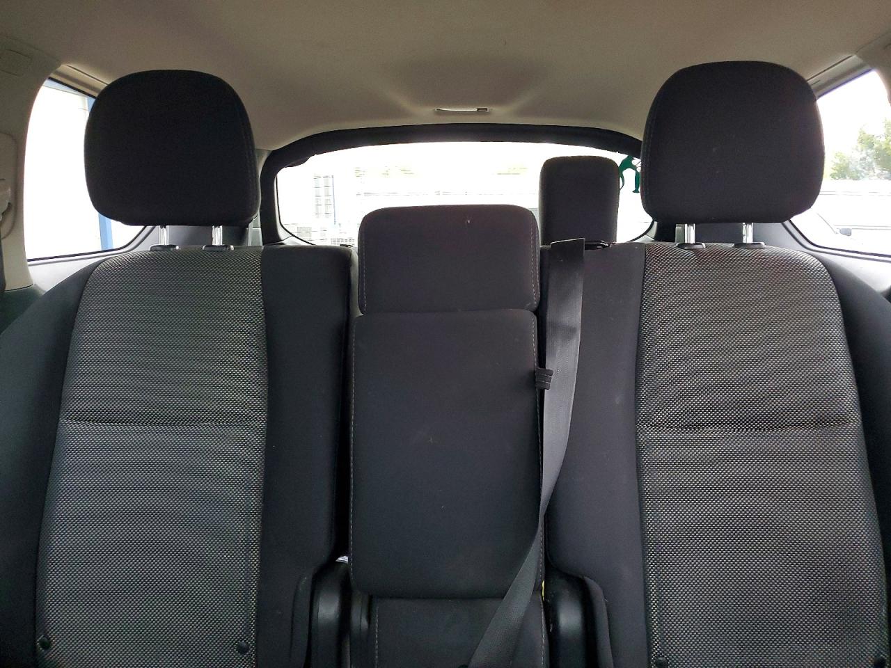 Nissan Pathfinder S