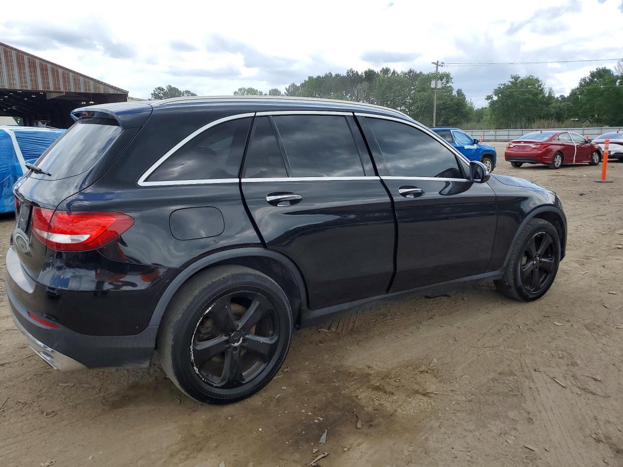 Mercedes-Benz GLC 300