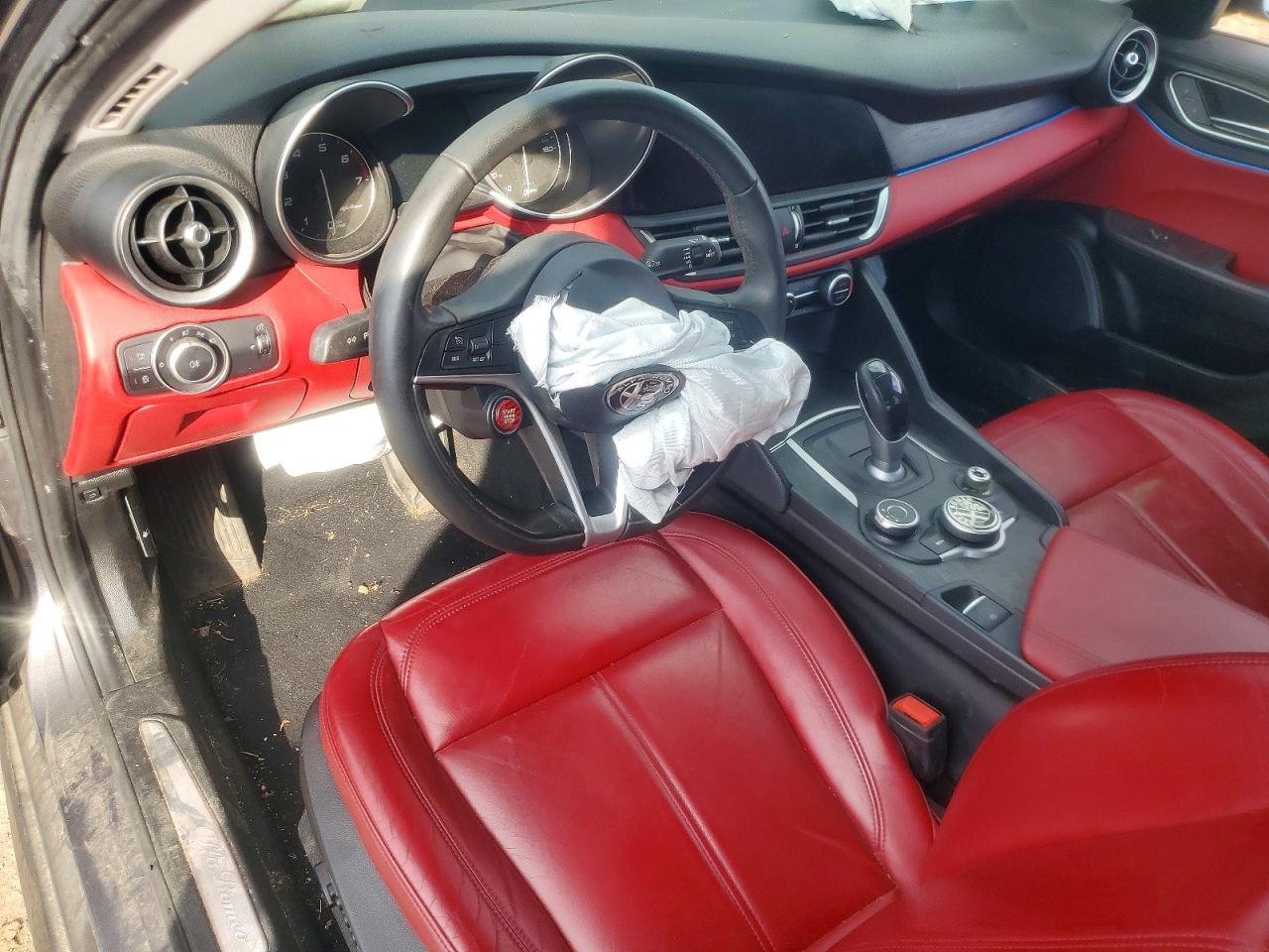 Alfa Romeo Giulia Q4
