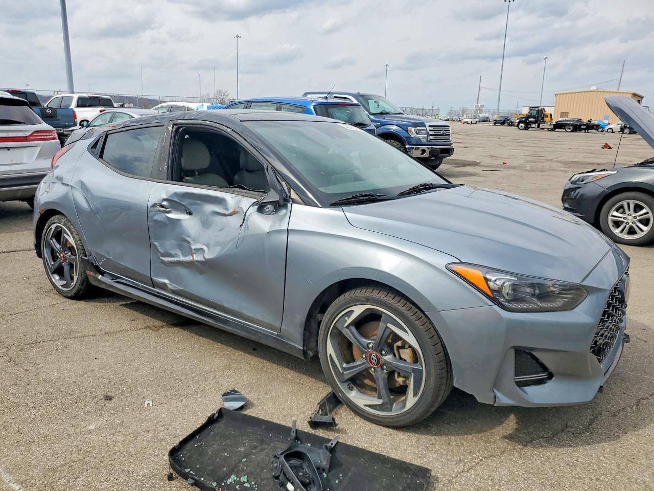 Hyundai VELOSTER Turbo Ultimate