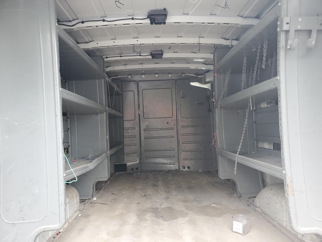 Nissan Nv 1500 S