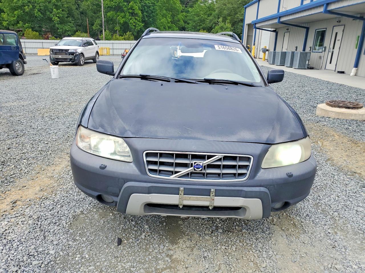 Volvo XC70