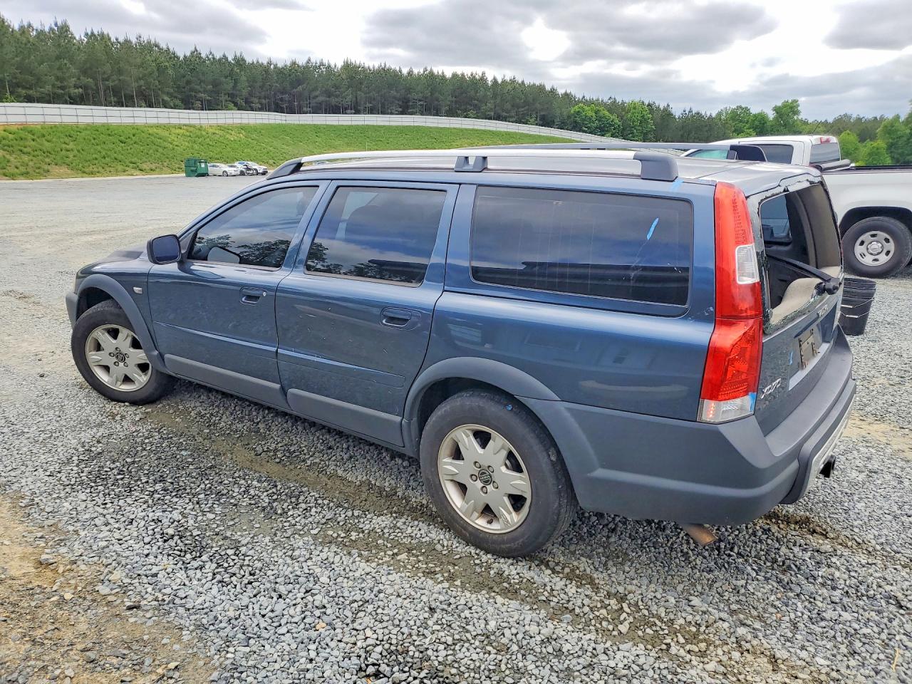 Volvo XC70