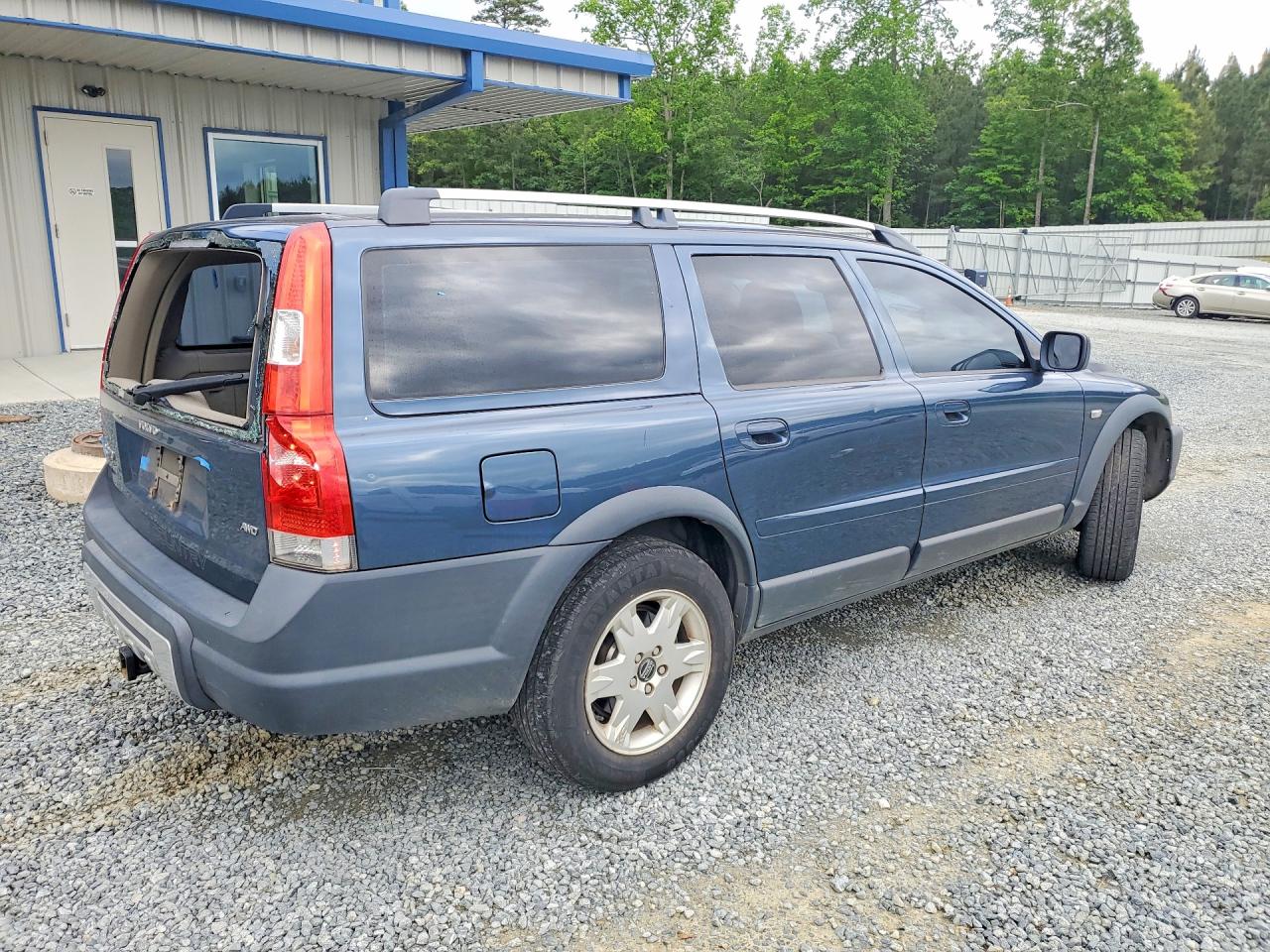 Volvo XC70