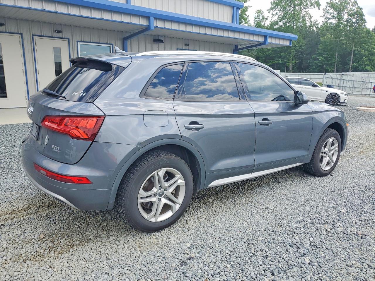 Audi Q5 Premium