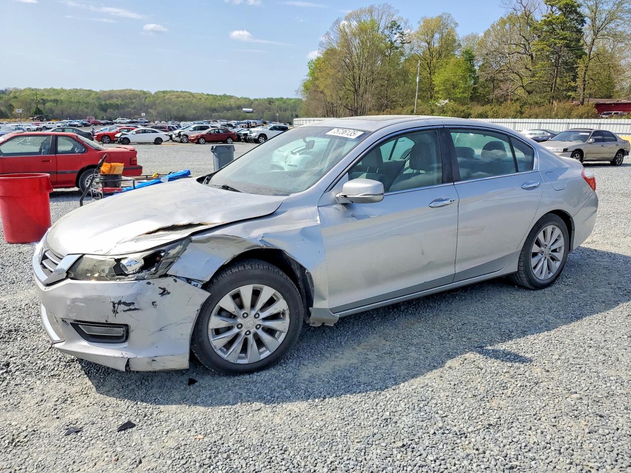 Salvage Honda Accord Image