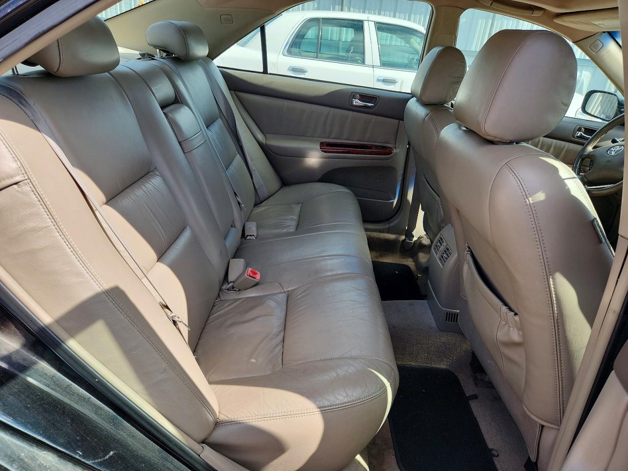 Toyota Camry Xle V6