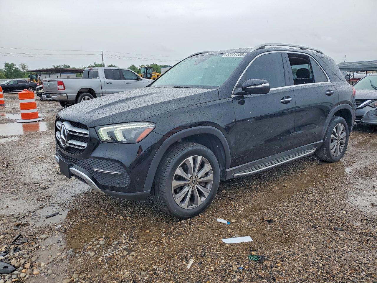 Salvage Mercedes-Benz GLE Image