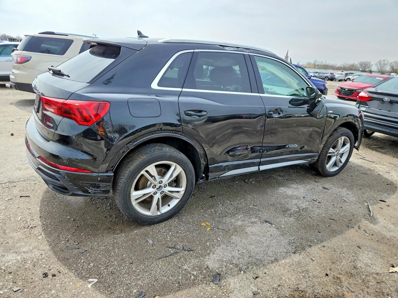 Audi Q3 Premium Plus S Line 45