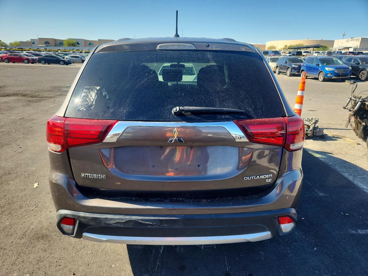 Mitsubishi Outlander Se