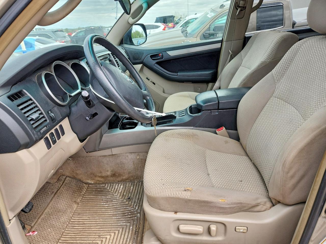 Toyota 4Runner Sr5