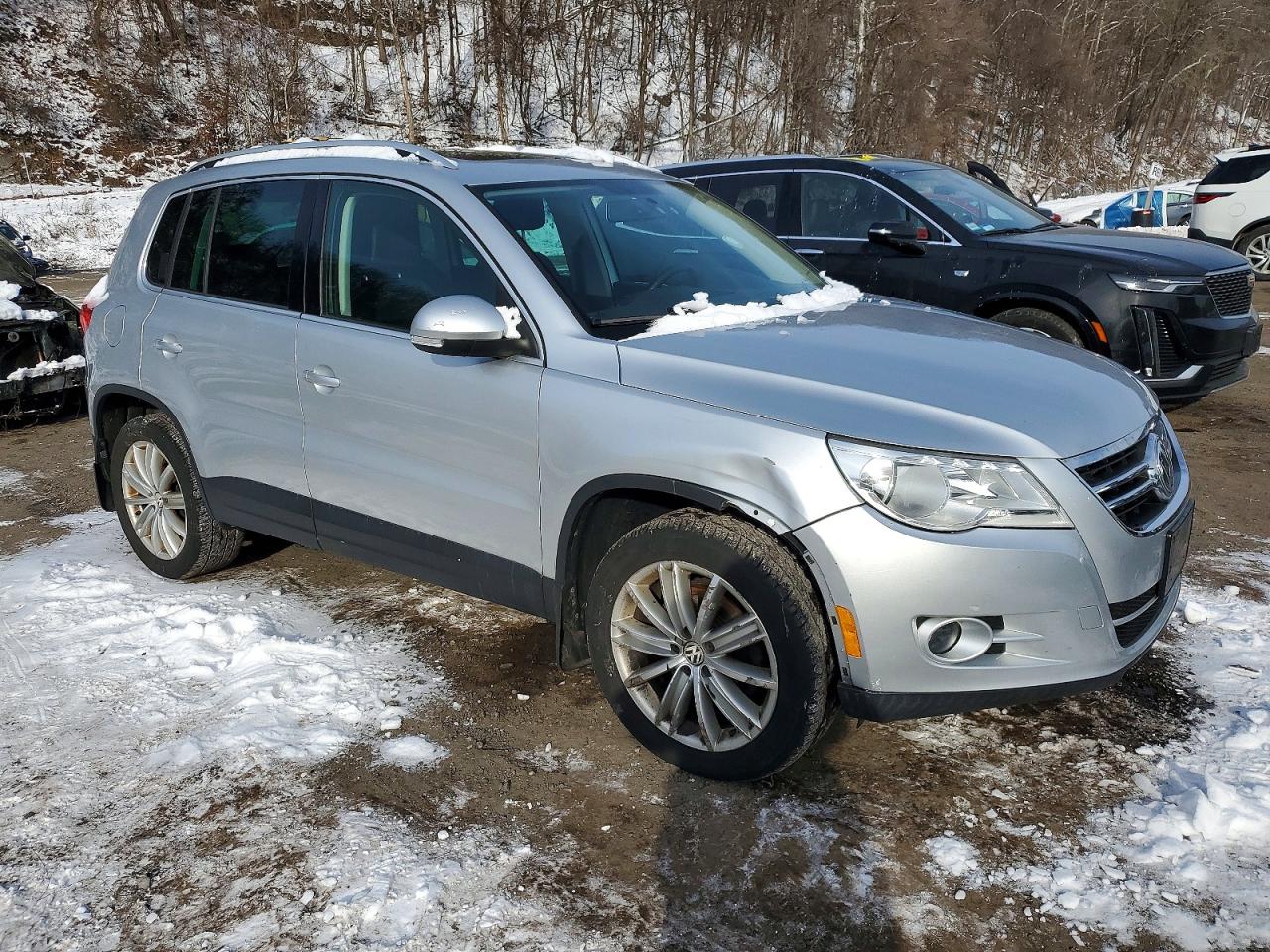 Volkswagen Tiguan S