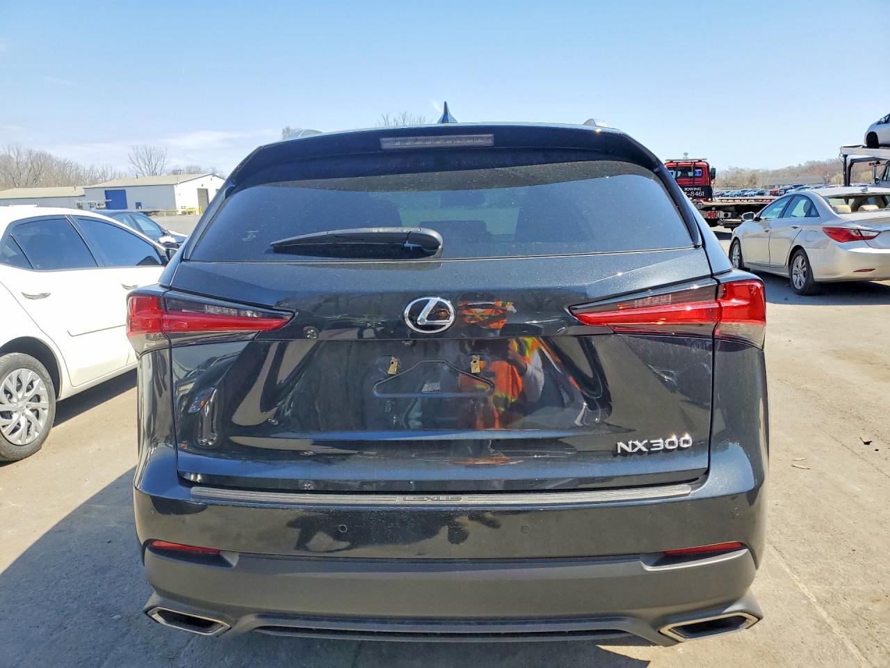 Lexus NX Base
