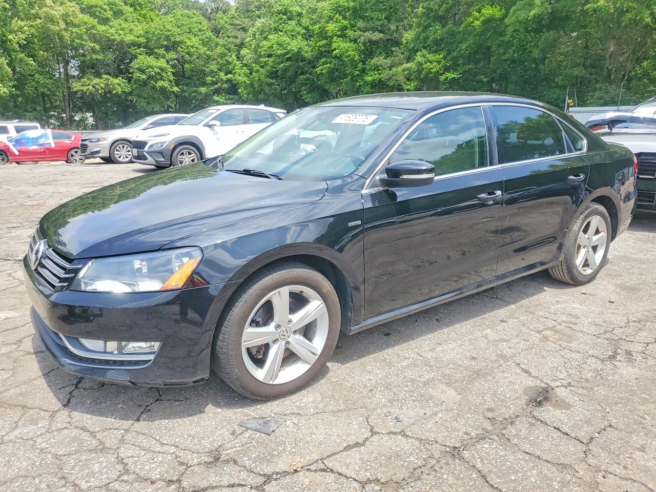Salvage Volkswagen Passat Image