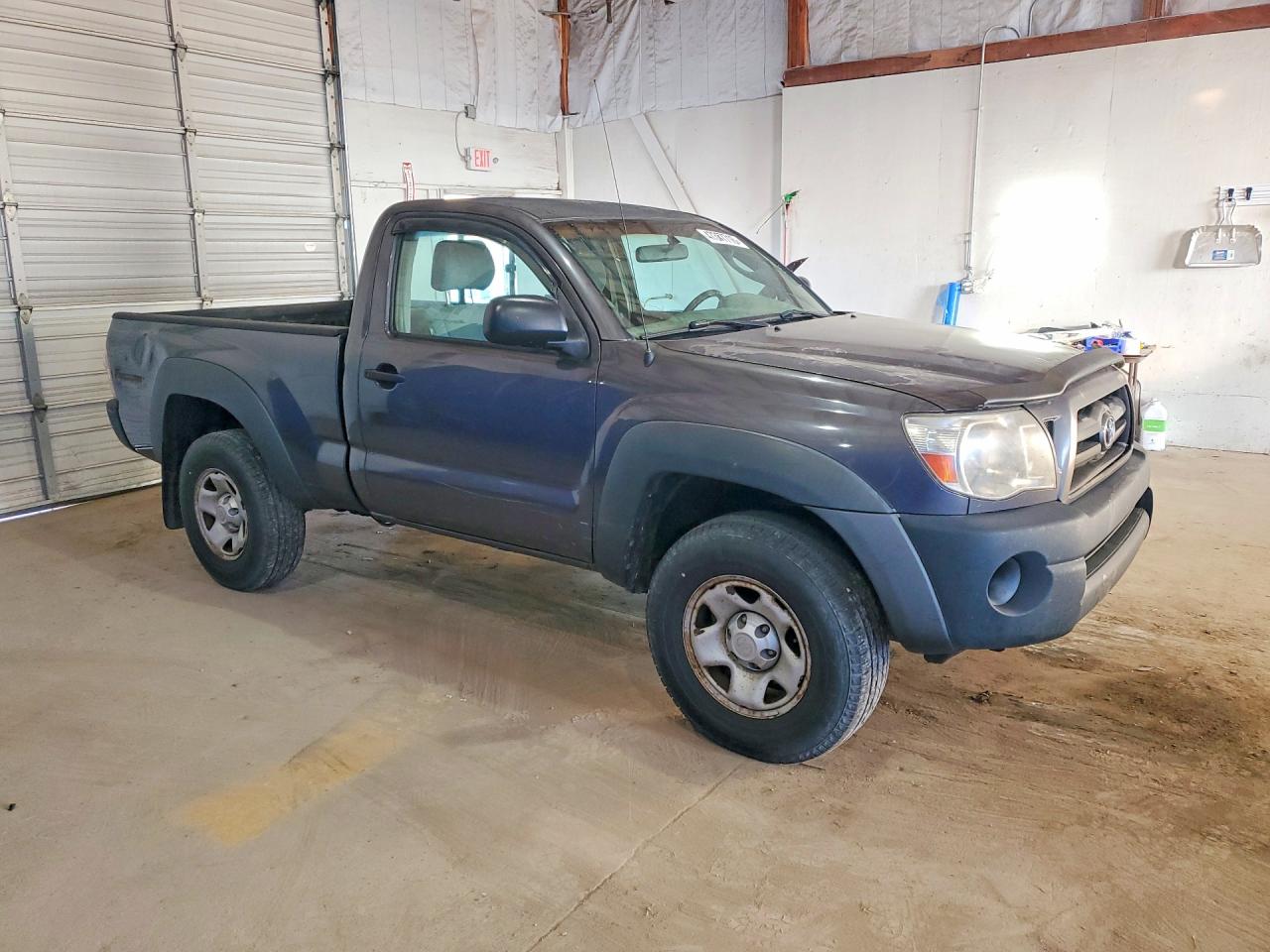 Toyota Tacoma Base