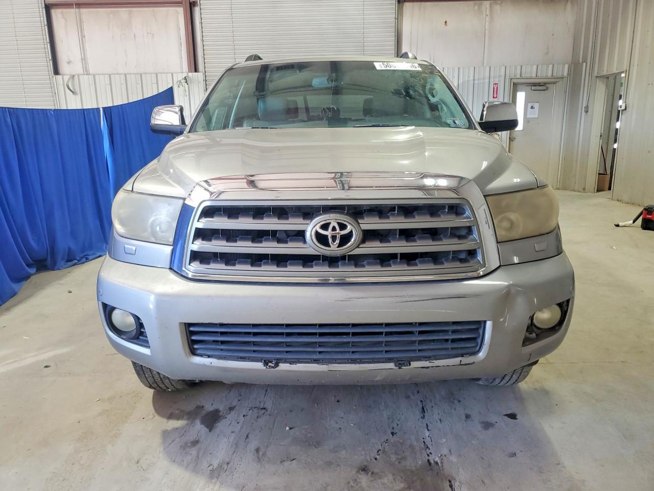 Toyota Sequoia Limited