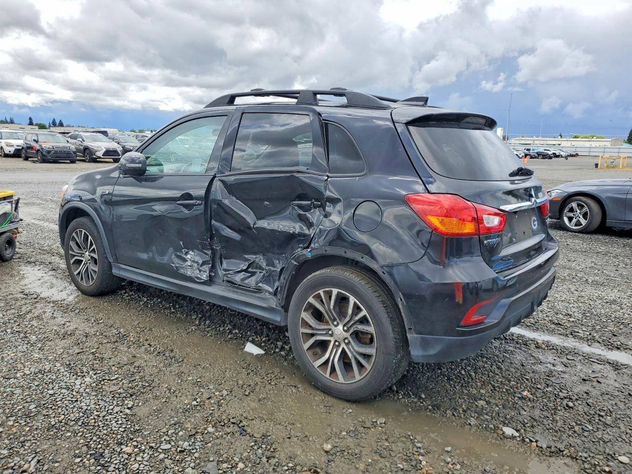 Mitsubishi Outlander Es