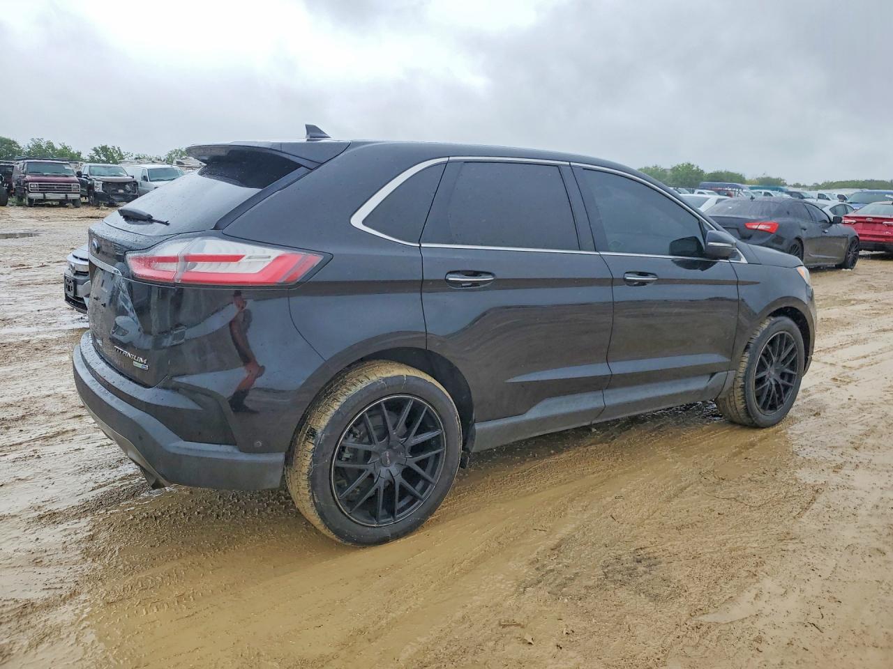 Ford Edge Titanium