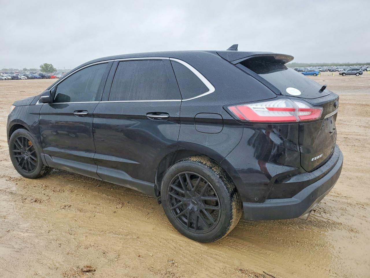 Ford Edge Titanium