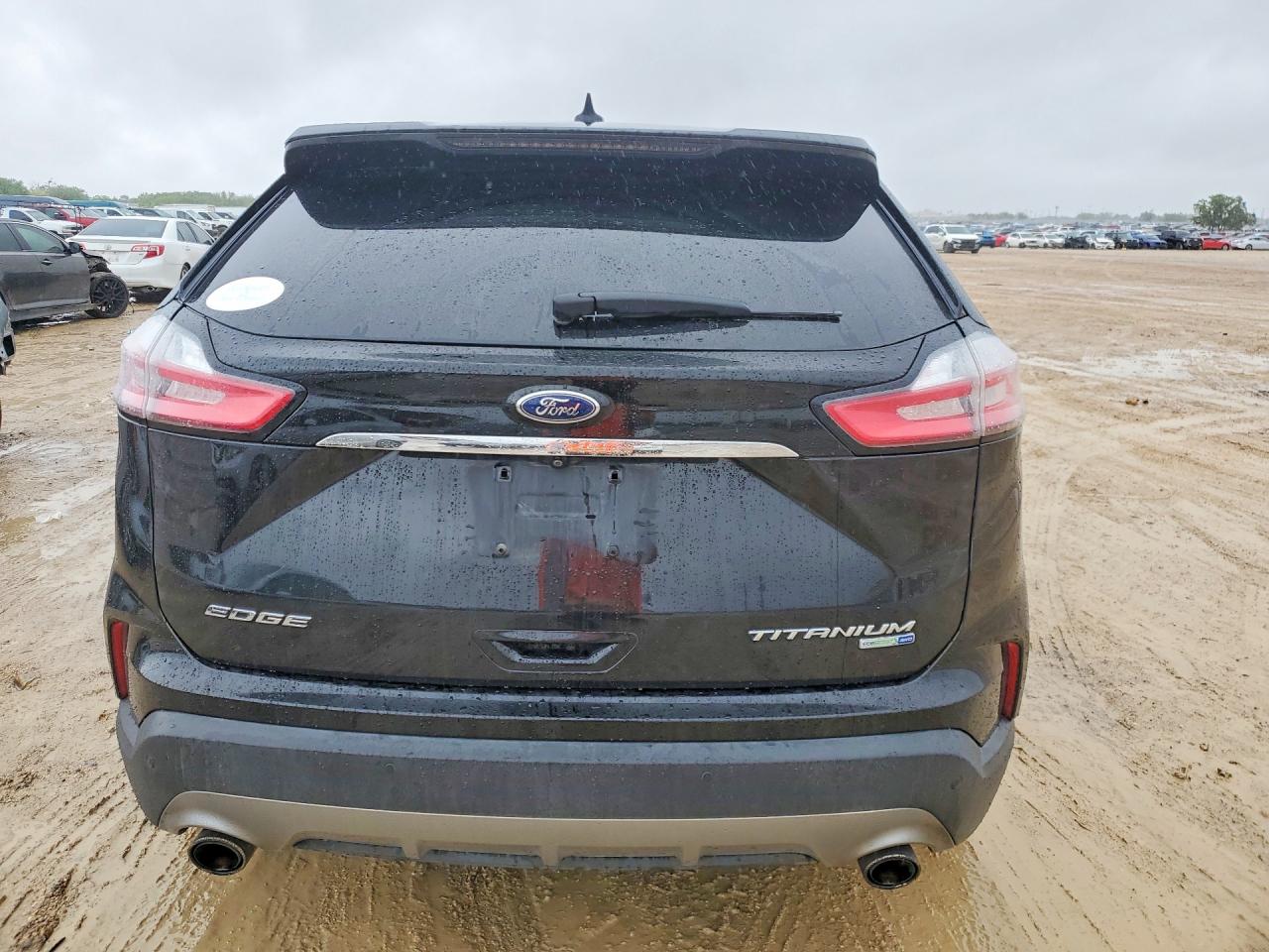 Ford Edge Titanium