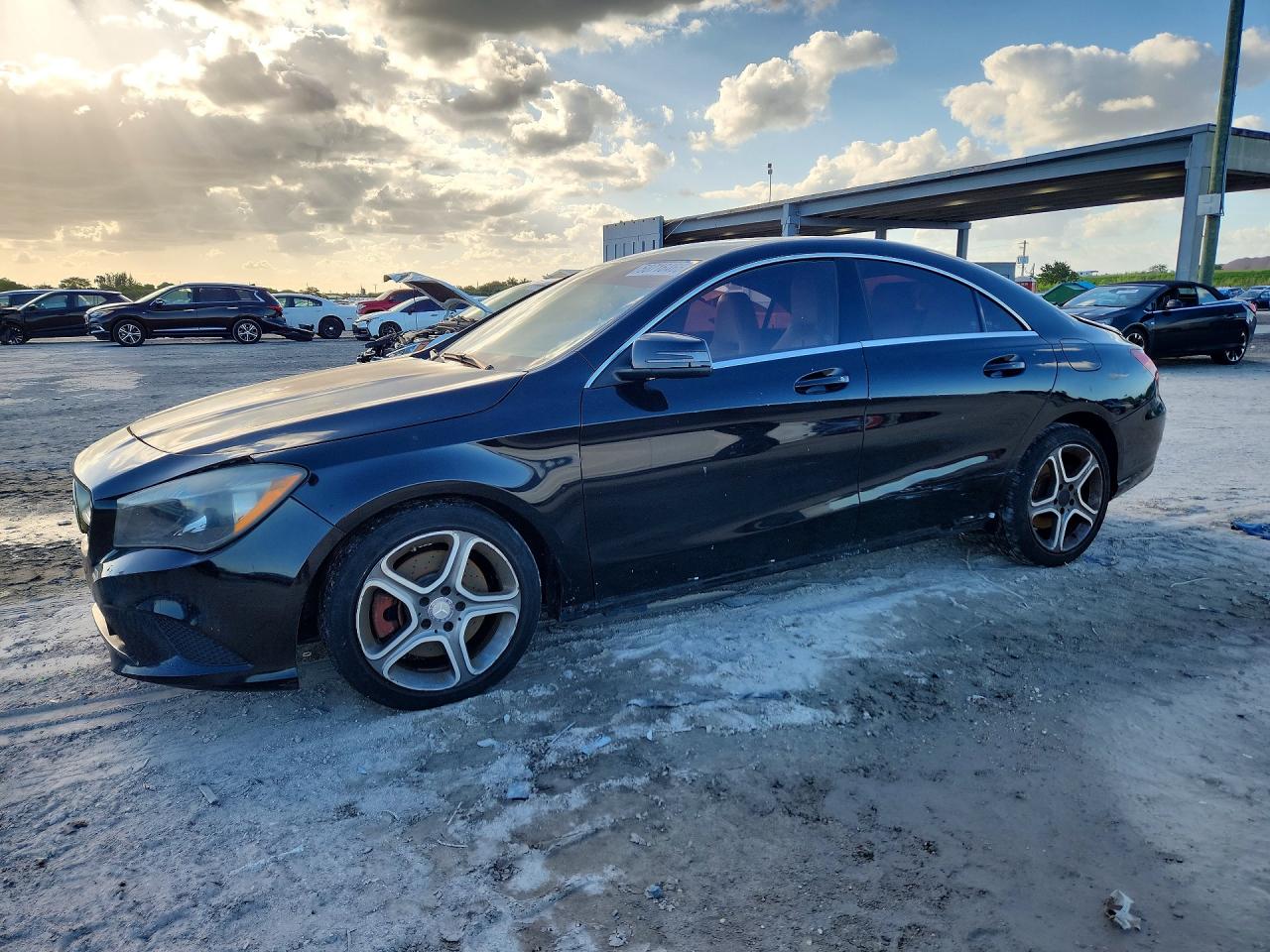 Salvage Mercedes-Benz Cla-class Image