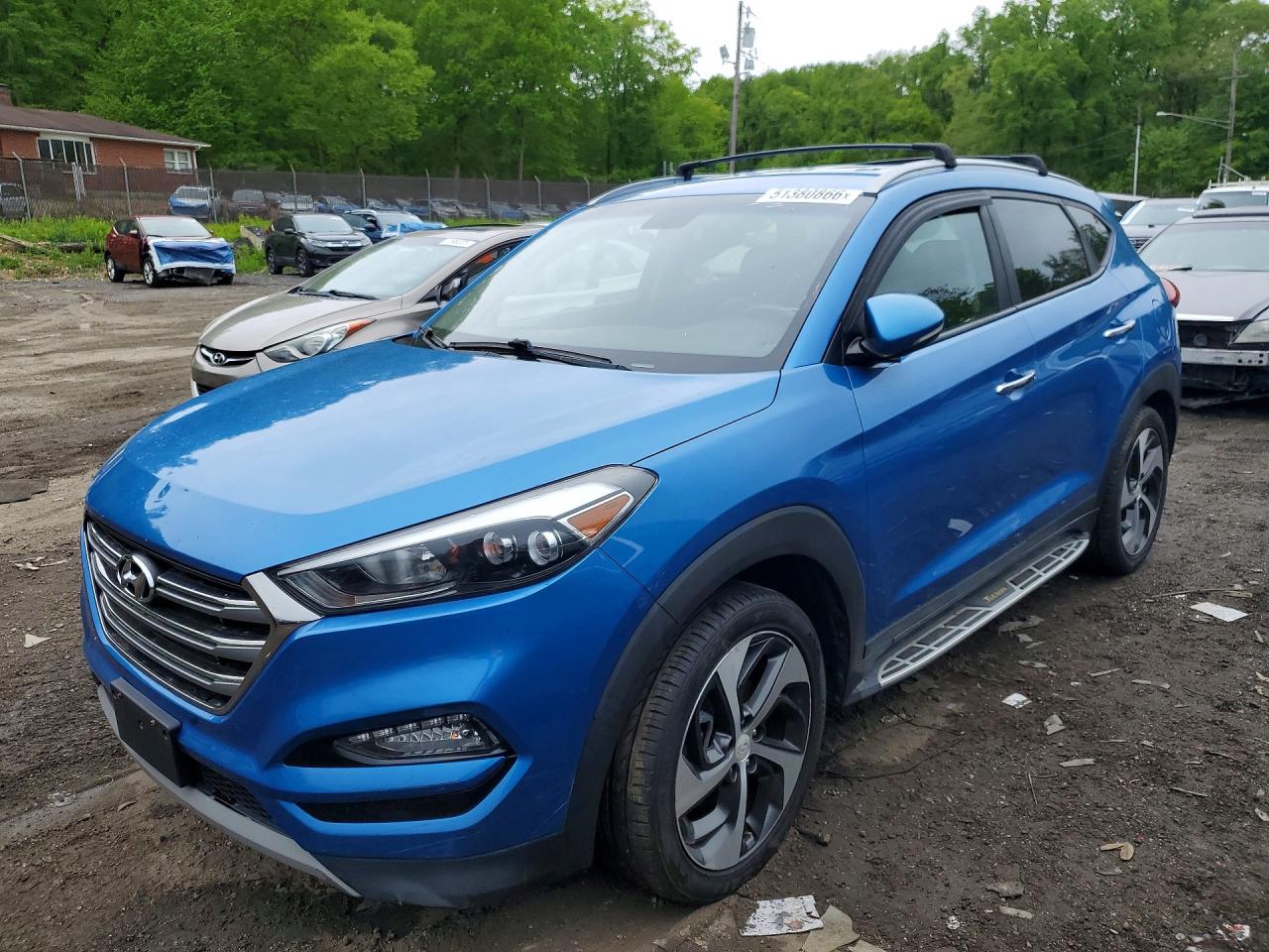Salvage Hyundai TUCSON Image
