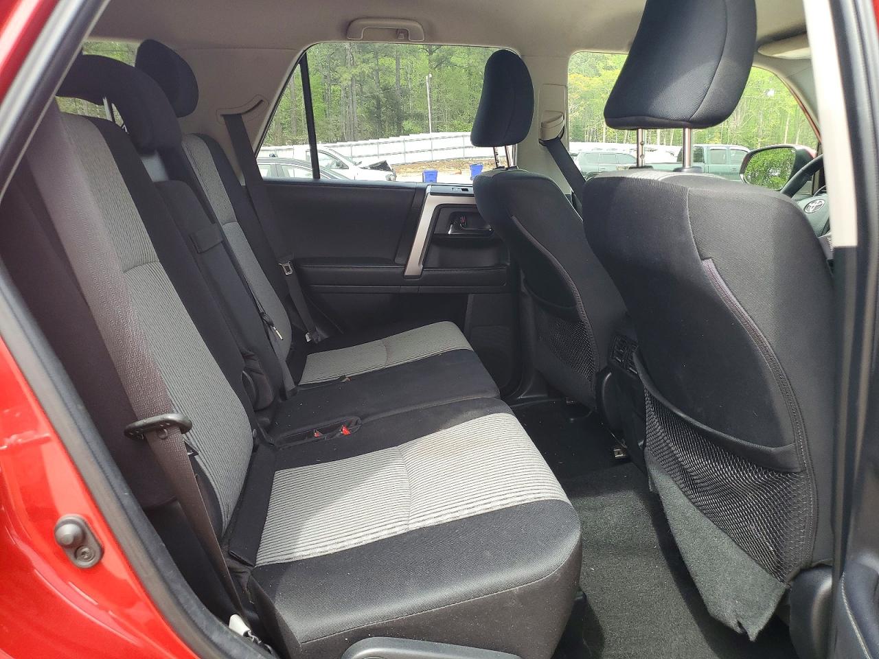 Toyota 4Runner Sr5