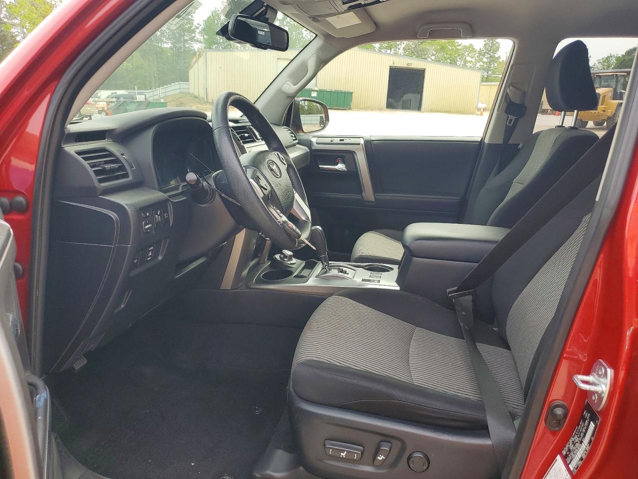 Toyota 4Runner Sr5