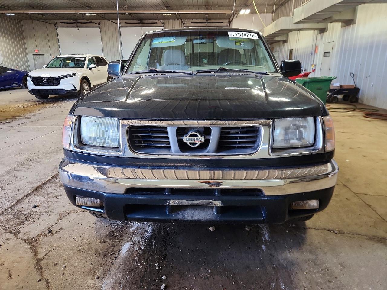 Nissan Frontier Xe-v6