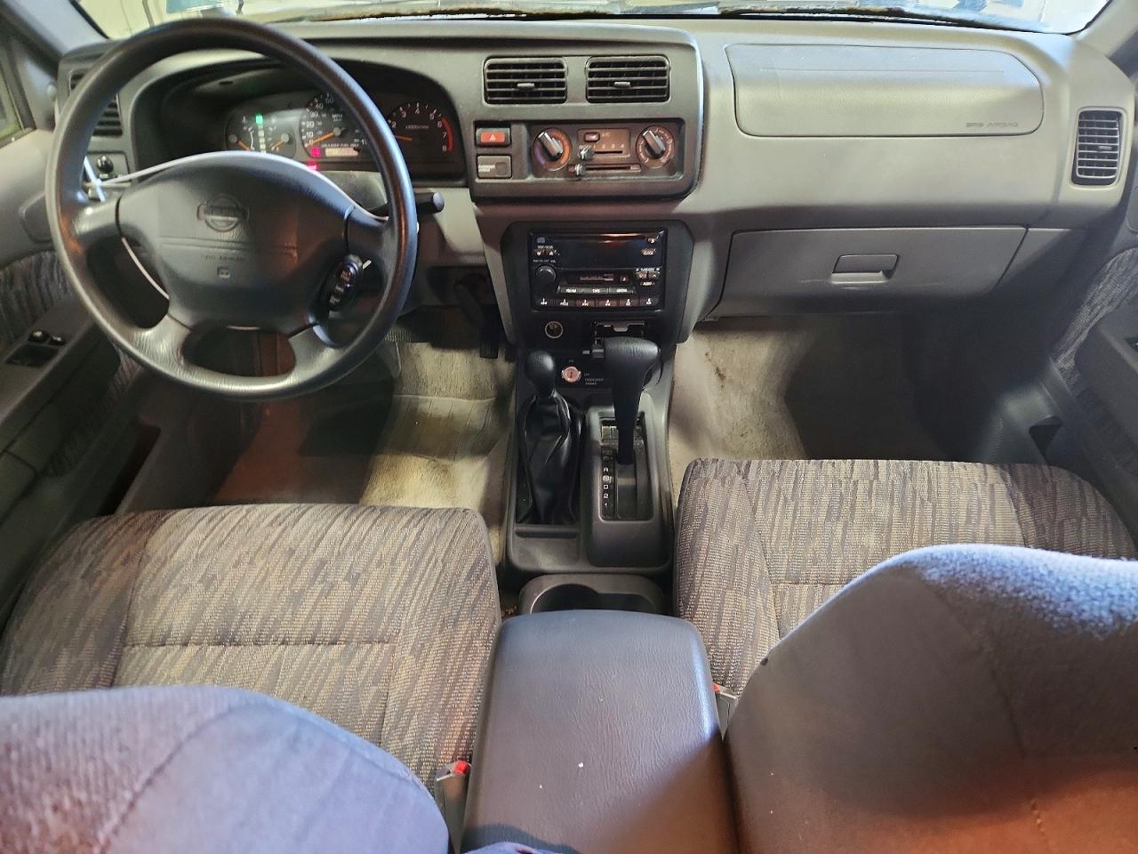 Nissan Frontier Xe-v6