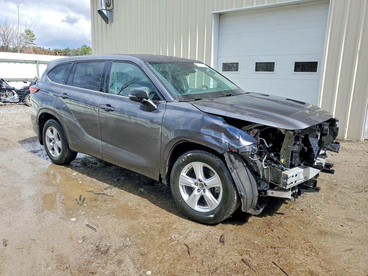 Toyota Highlander L