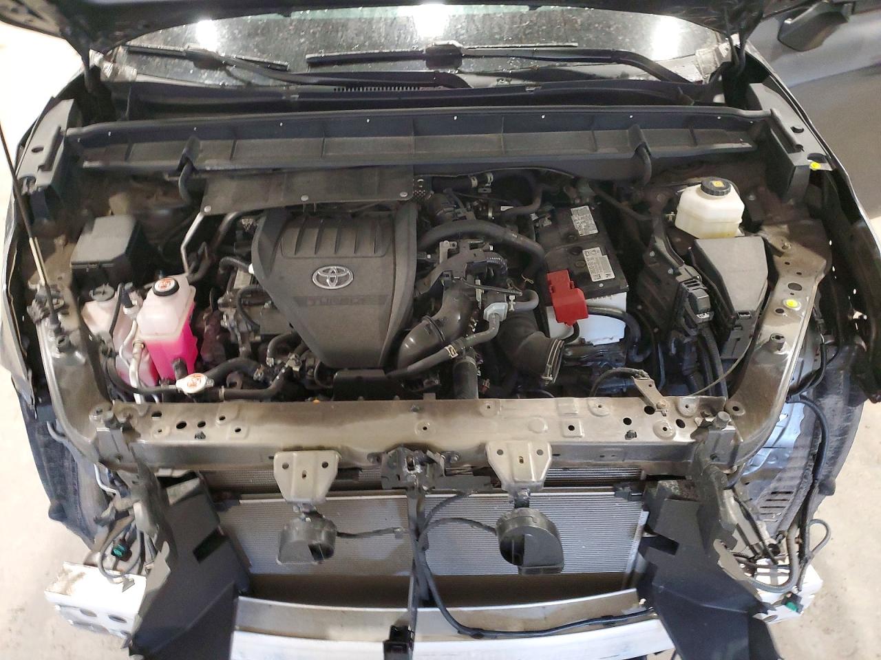 Toyota Highlander L