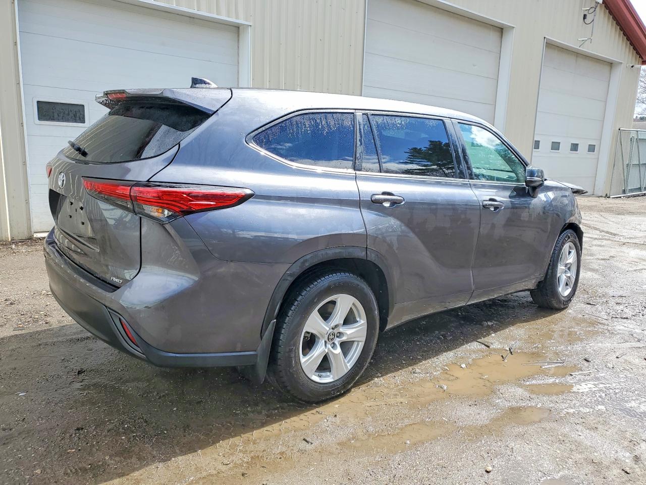 Toyota Highlander L