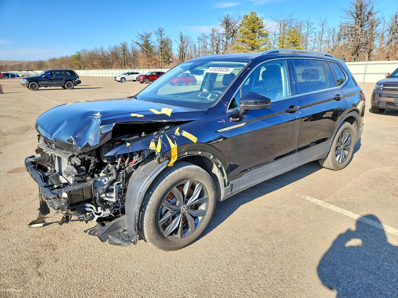 Salvage Volkswagen Tiguan Image