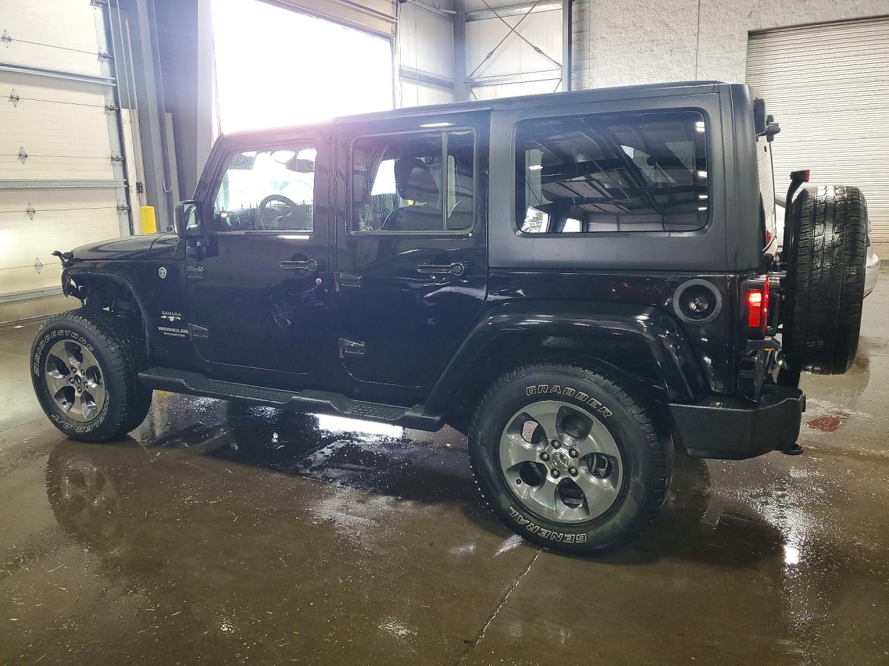 Jeep Wrangler Sahara