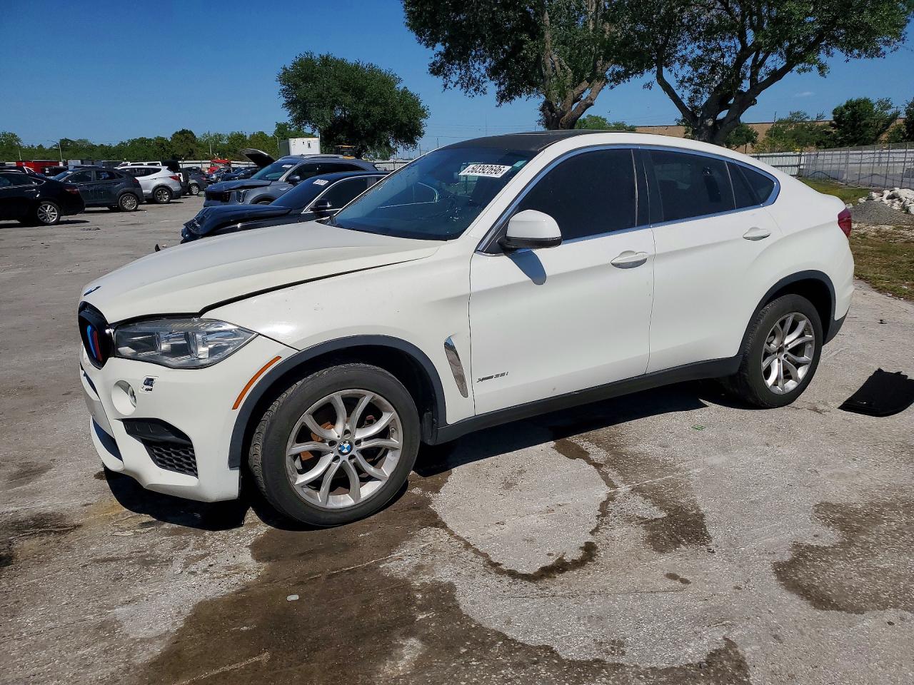 Salvage BMW X Series Image