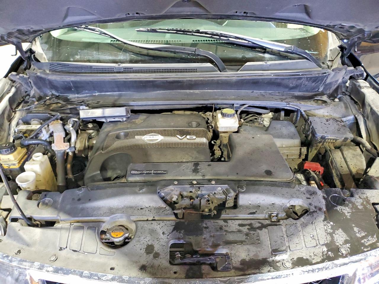 Nissan Pathfinder S