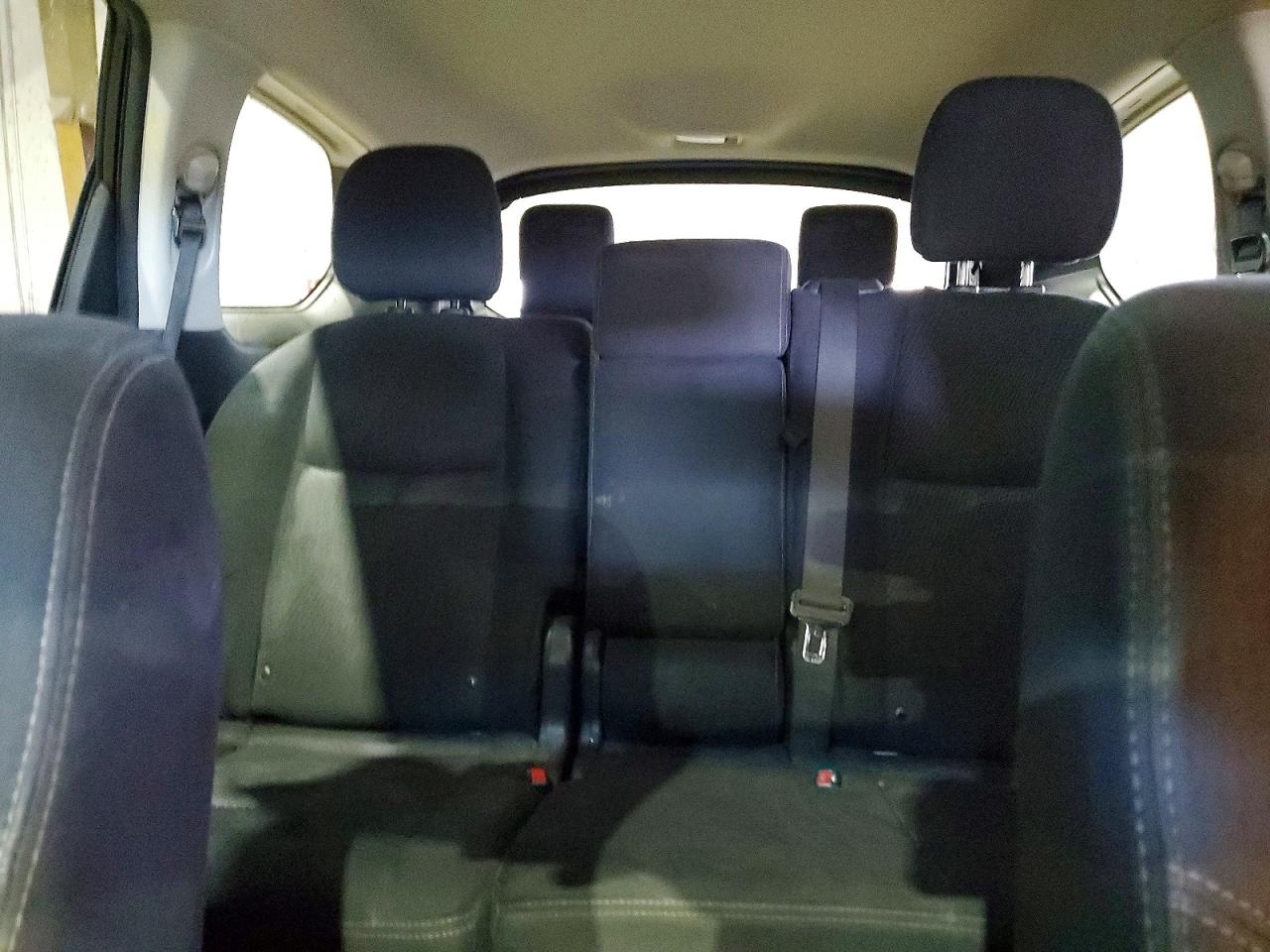 Nissan Pathfinder S