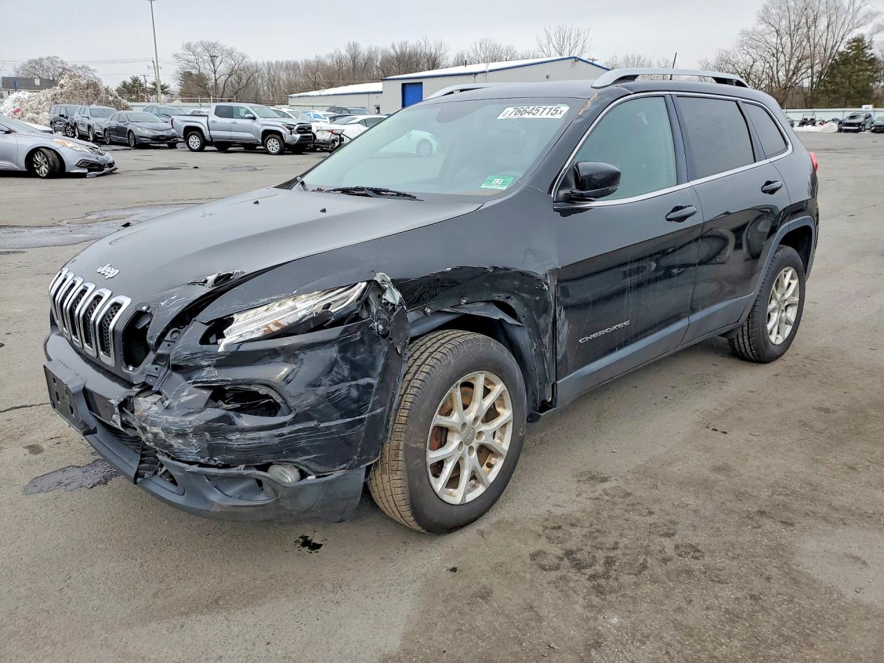 Salvage Jeep Grand Cherokee Image
