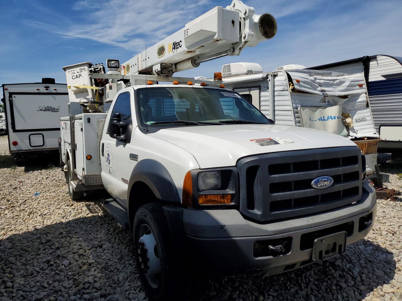 Ford F-550 Super Duty