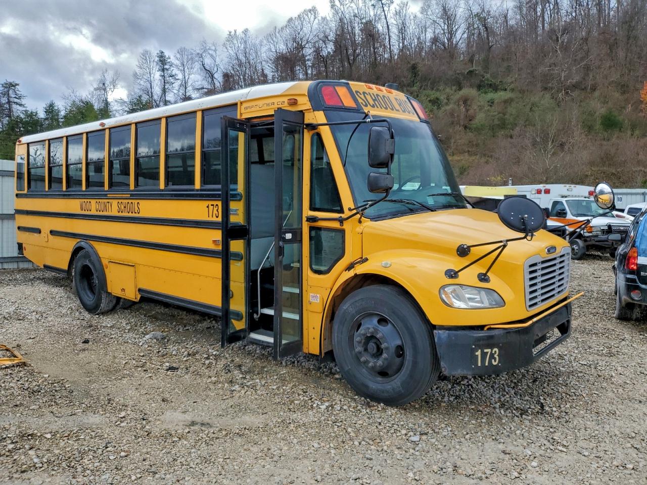 Salvage Thompson Bus Image