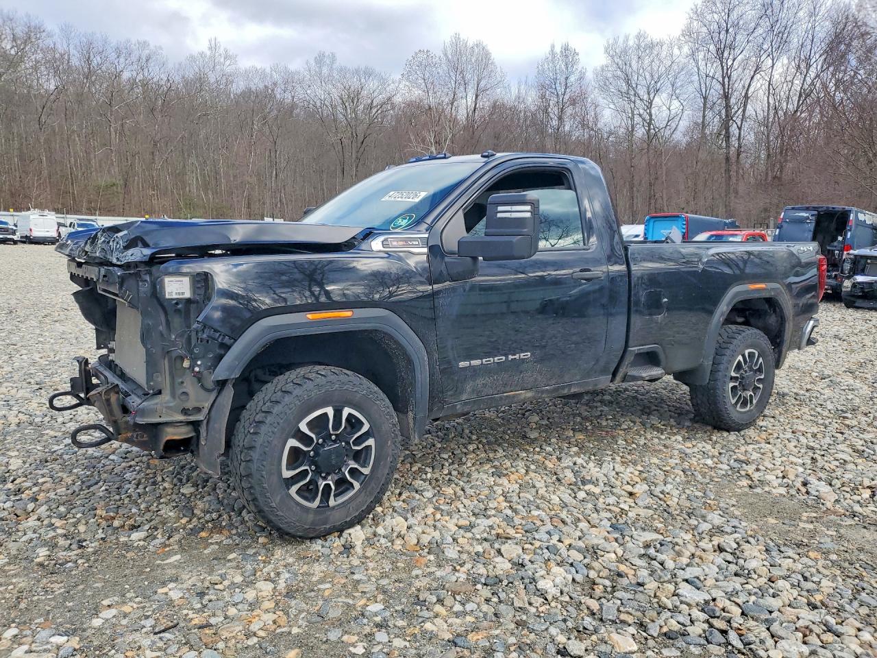 Salvage GMC Sierra Image