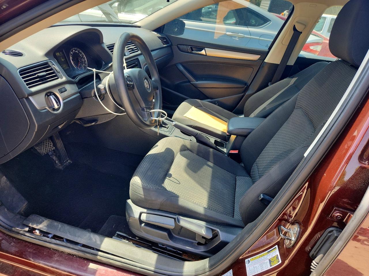 Volkswagen Passat S