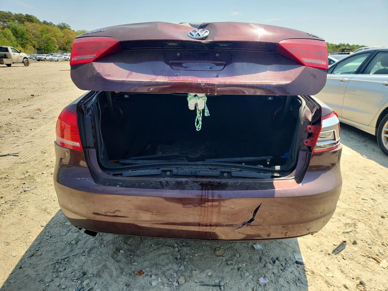 Volkswagen Passat S