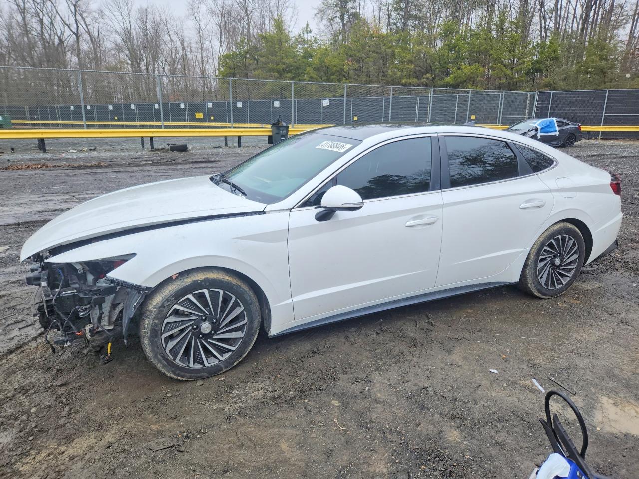 Salvage Hyundai SONATA Image