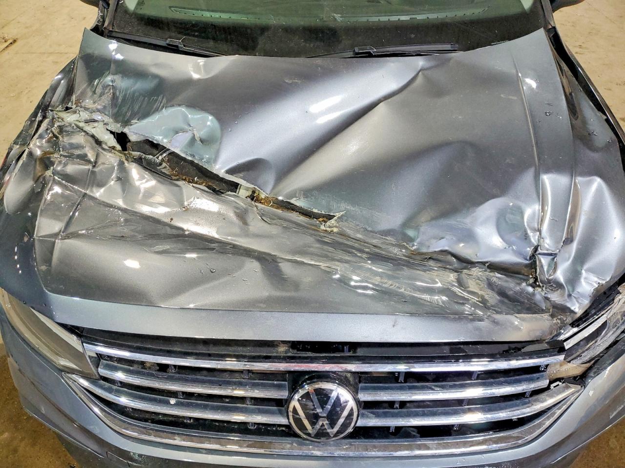 Volkswagen Tiguan S