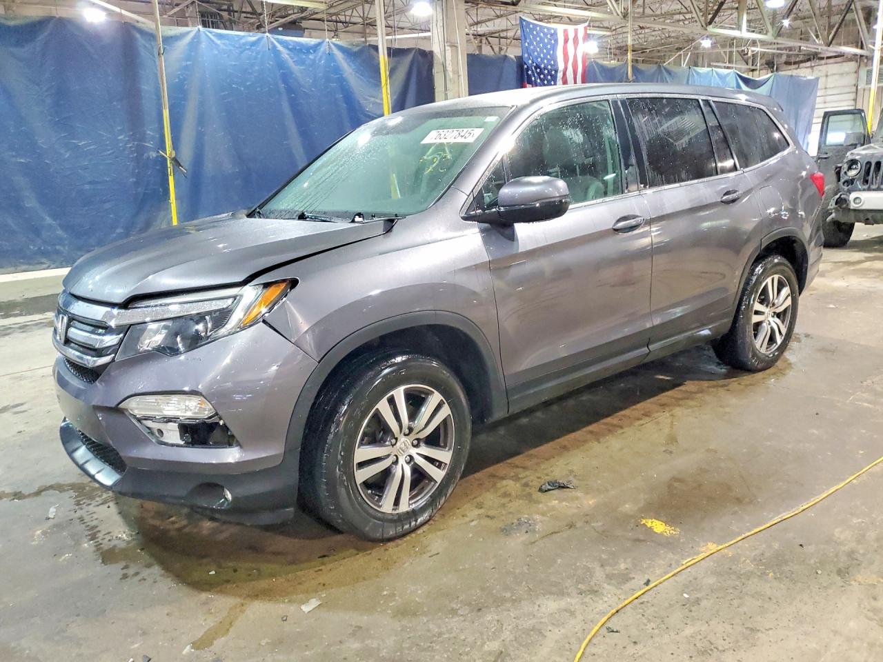 Salvage Honda Pilot Image