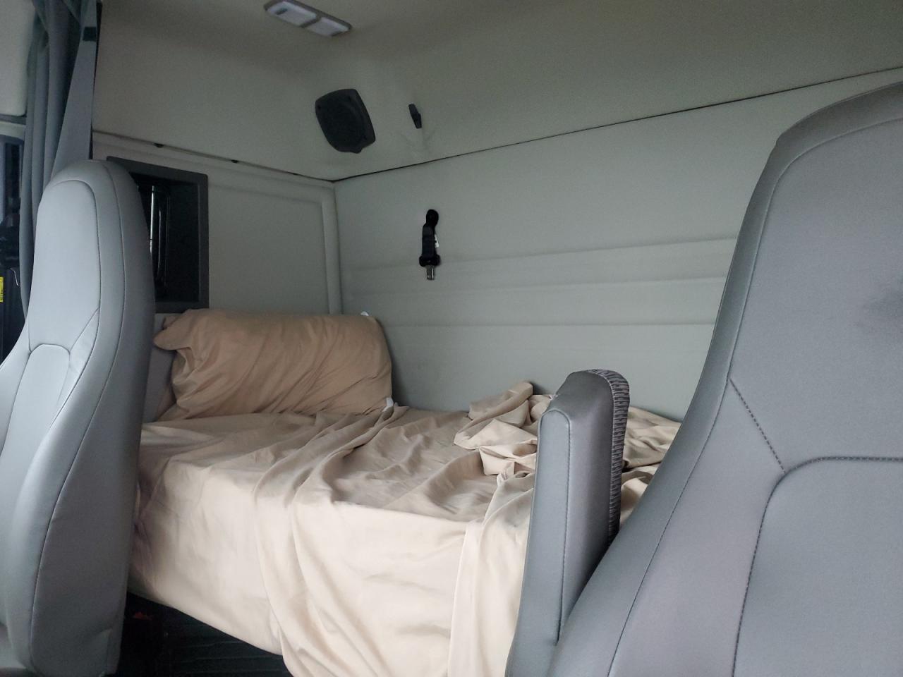 Volvo Vnl