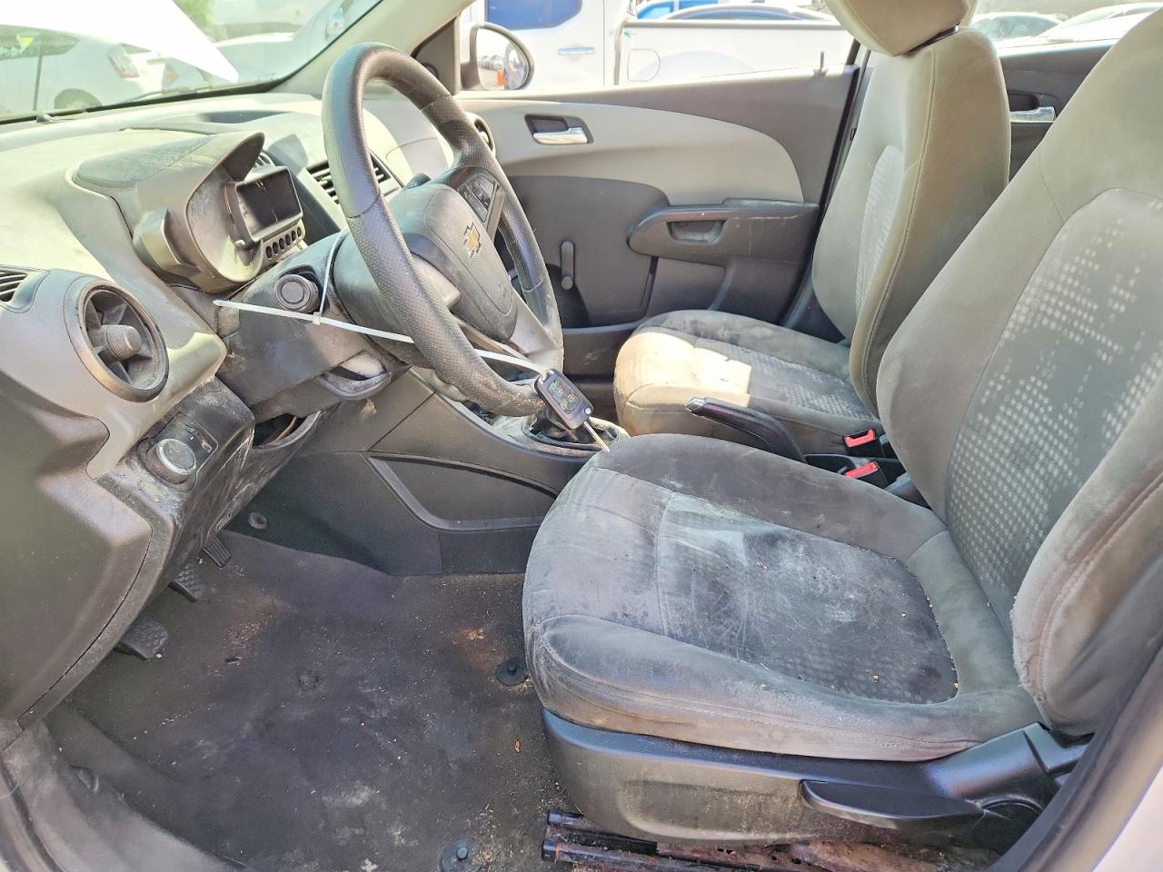 Chevrolet Sonic Ls