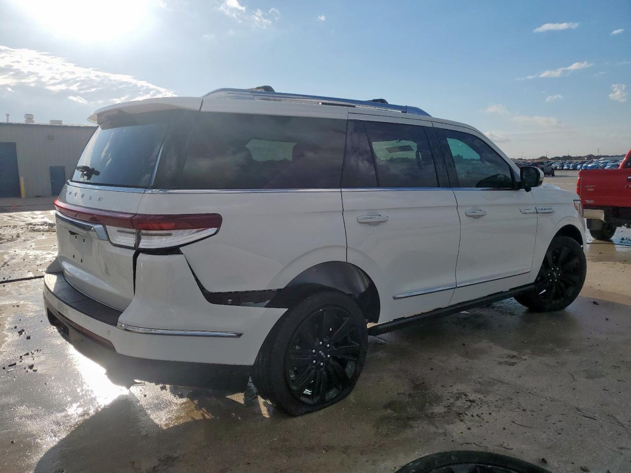 Lincoln Navigator Reserve
